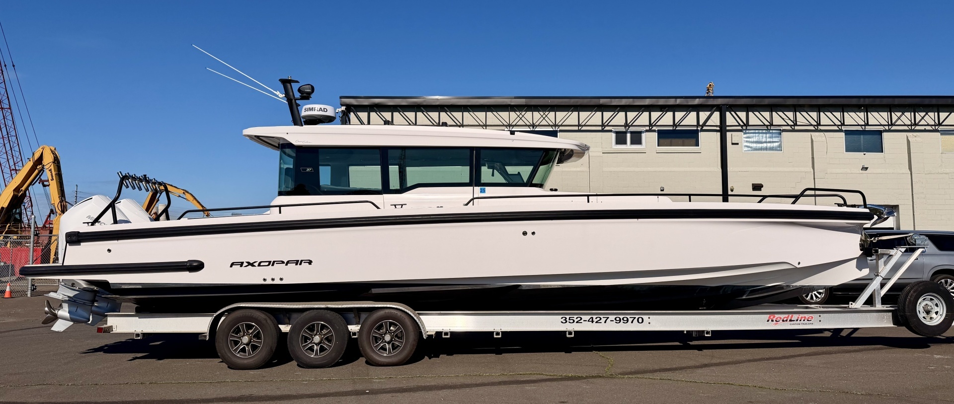 Axopar 37 XC Cross Cabin