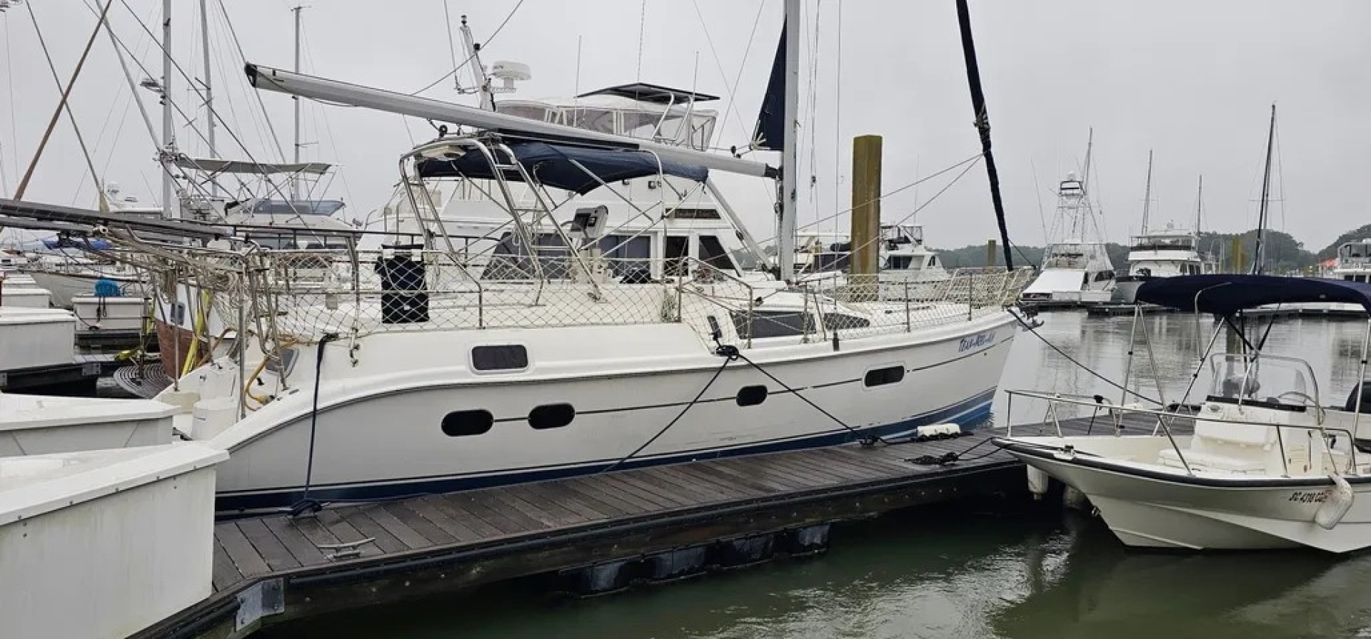 2002 Hunter 420