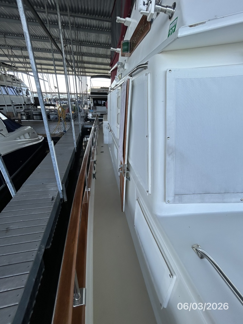 Grand Banks Classic Yacht For Sale