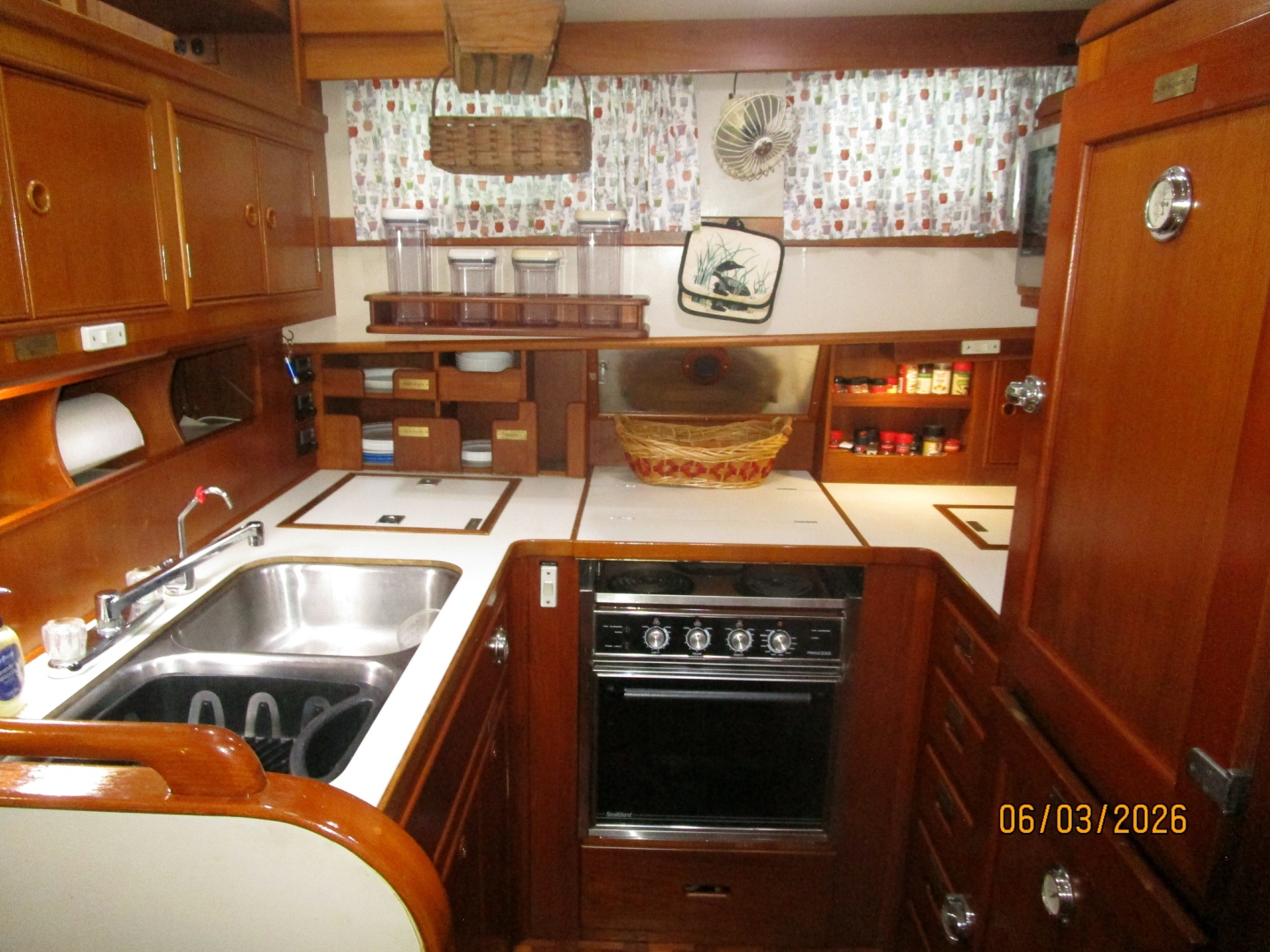 Grand Banks Classic — Inspeyered 2 - Photo 60