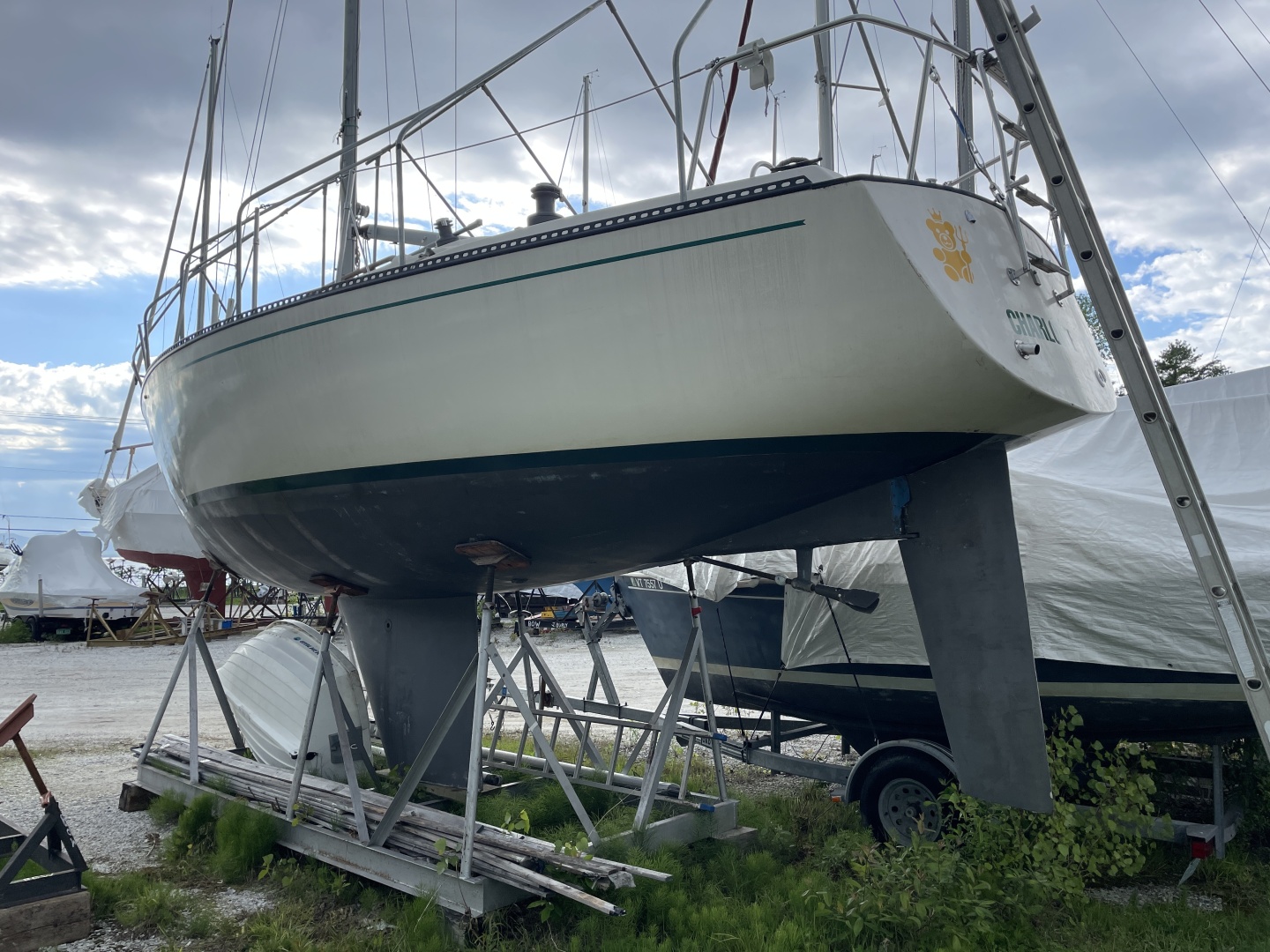 HONEY BEAR 32ft Pearson Yacht For Sale HONEY BEAR 32ft Pearson Yacht For Sale