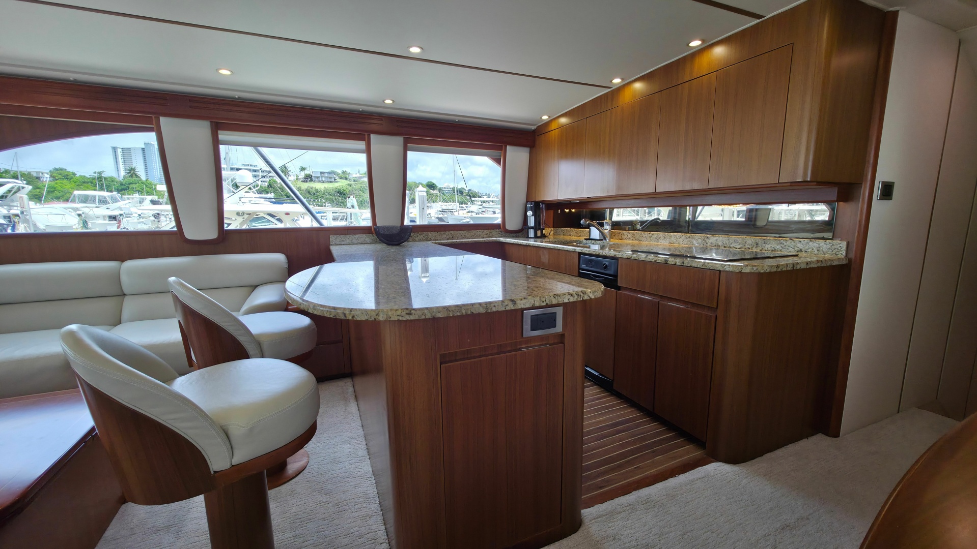 2010 Viking 64' Sportfish Convertible