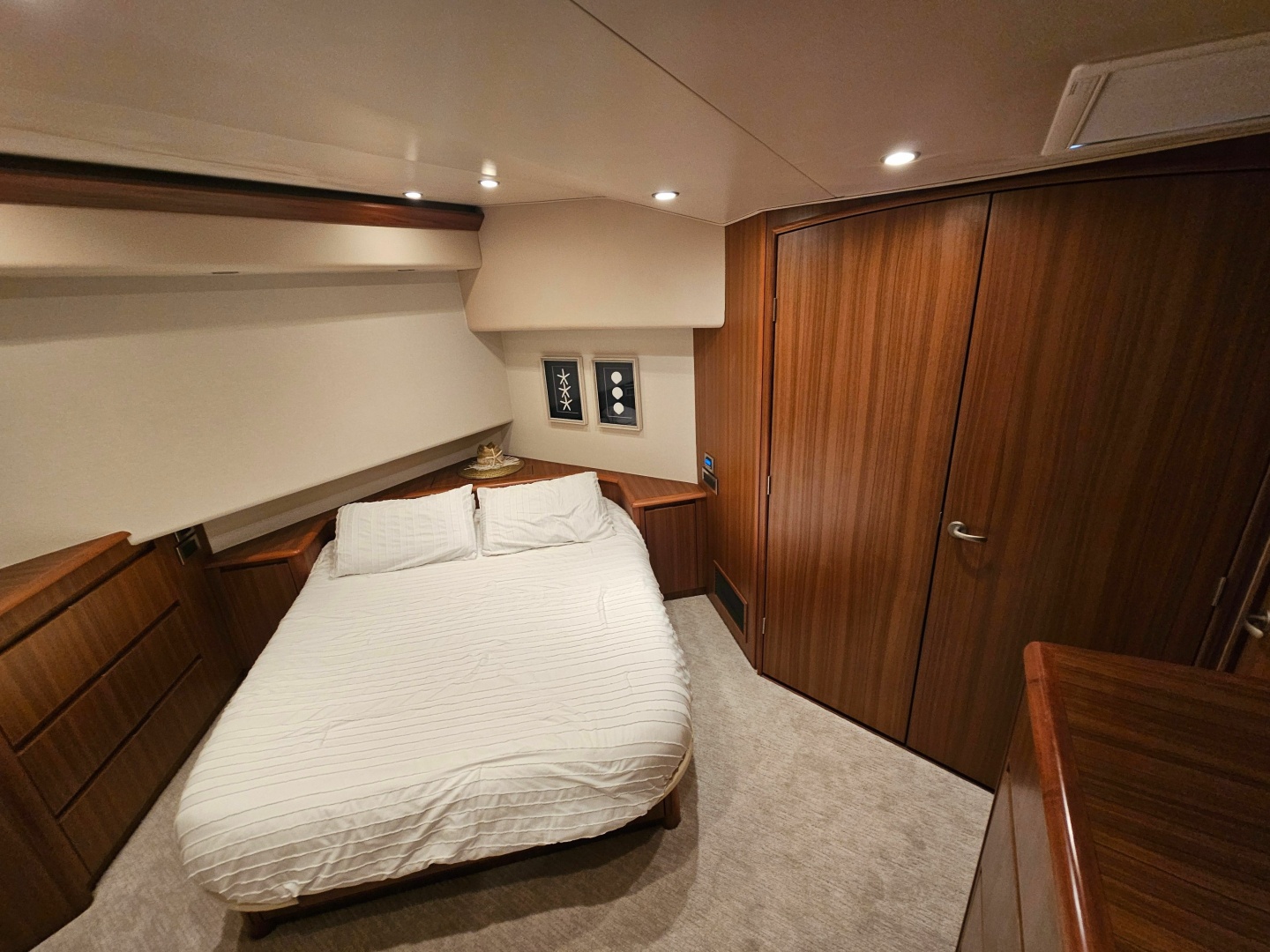Safari 64ft Viking Yacht For Sale