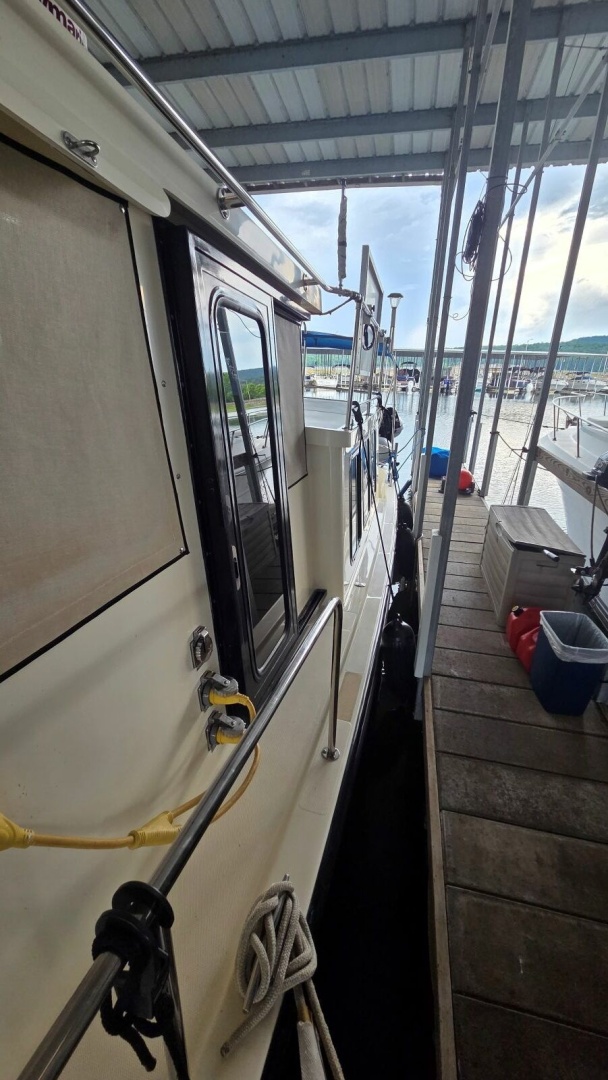 At Ease 32ft Nordic Tugs Yacht For Sale