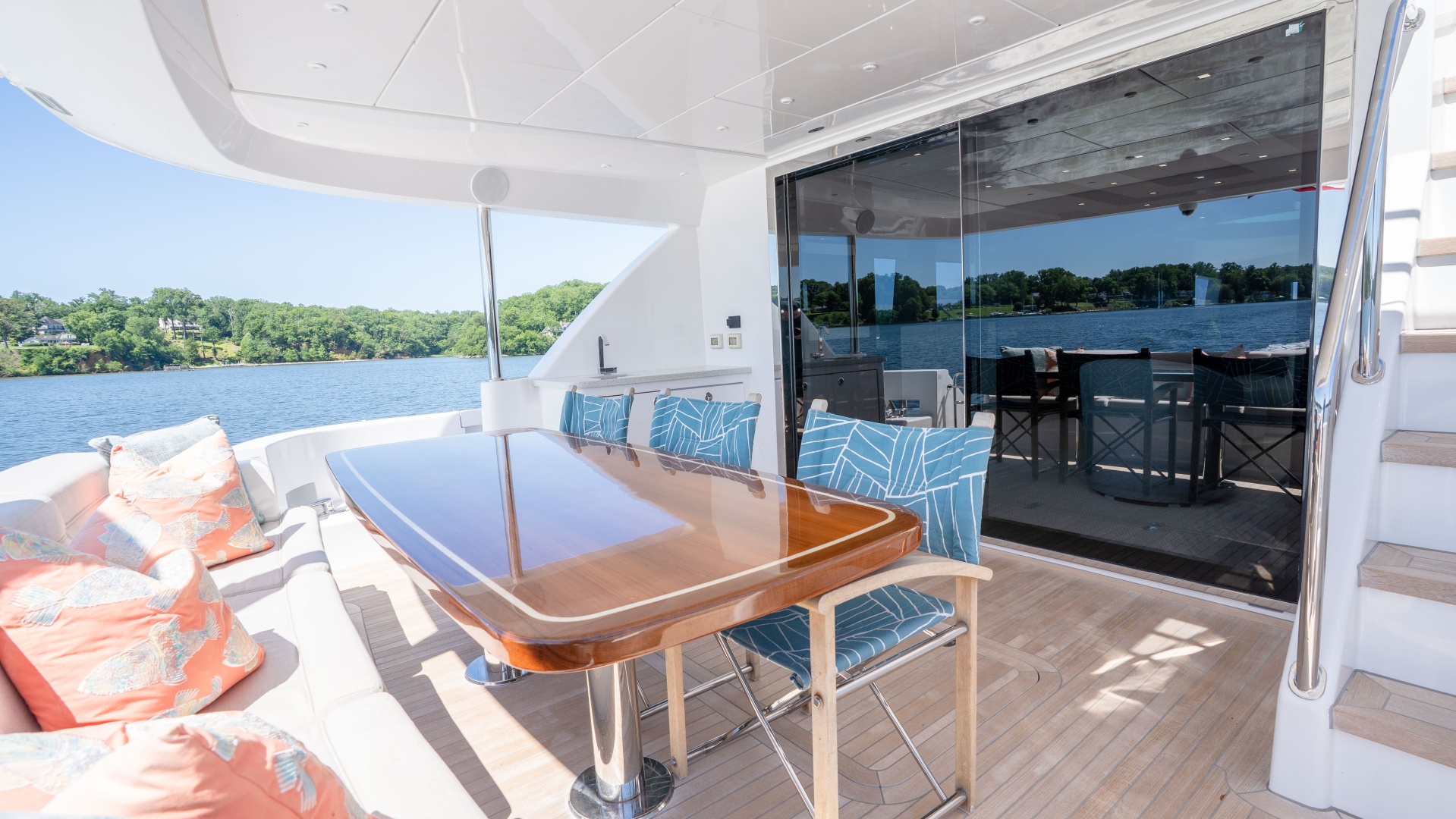 Hatteras M75 Panacera — Lovie - Photo 17