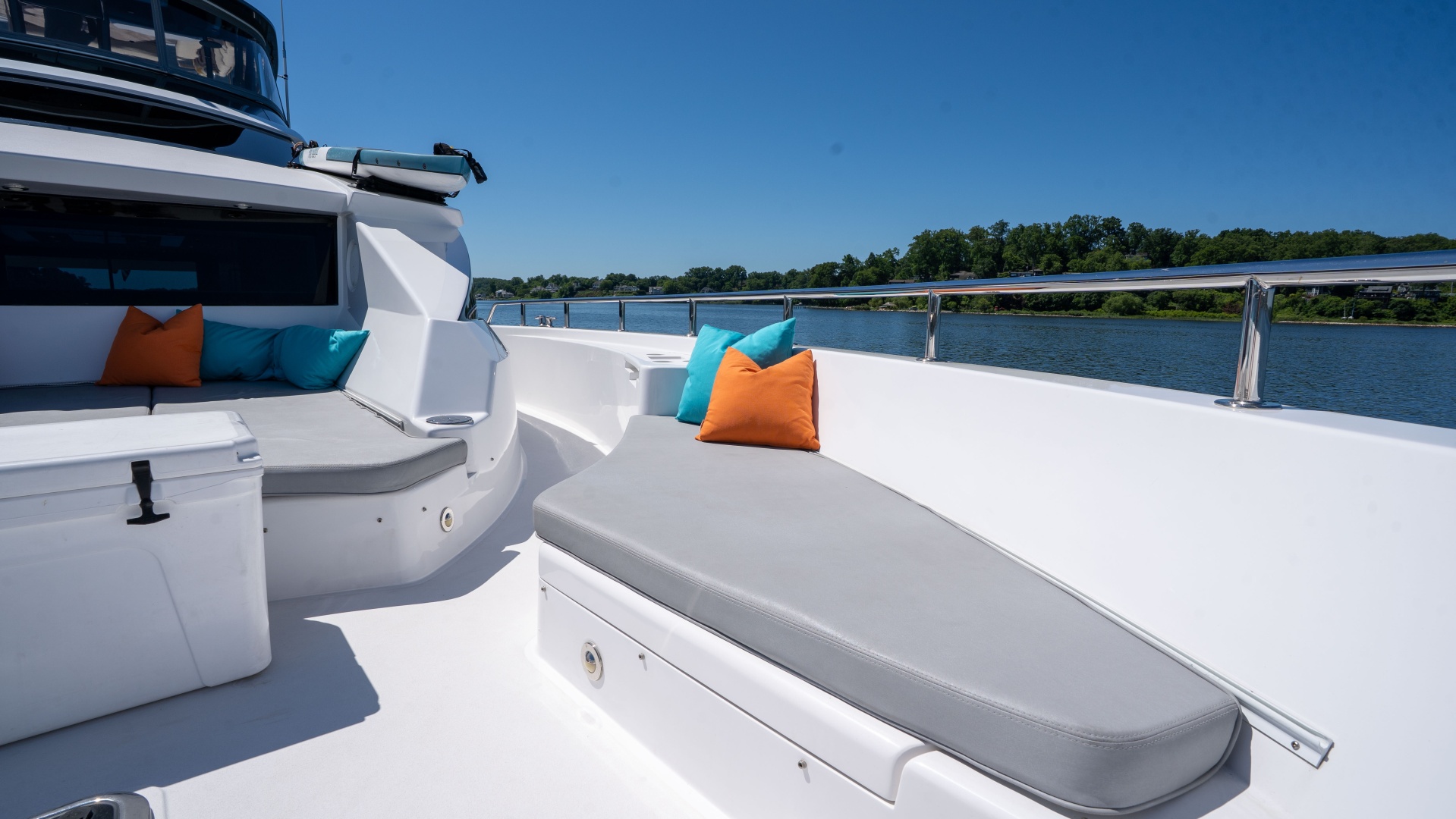 2021 Hatteras M75 Panacera