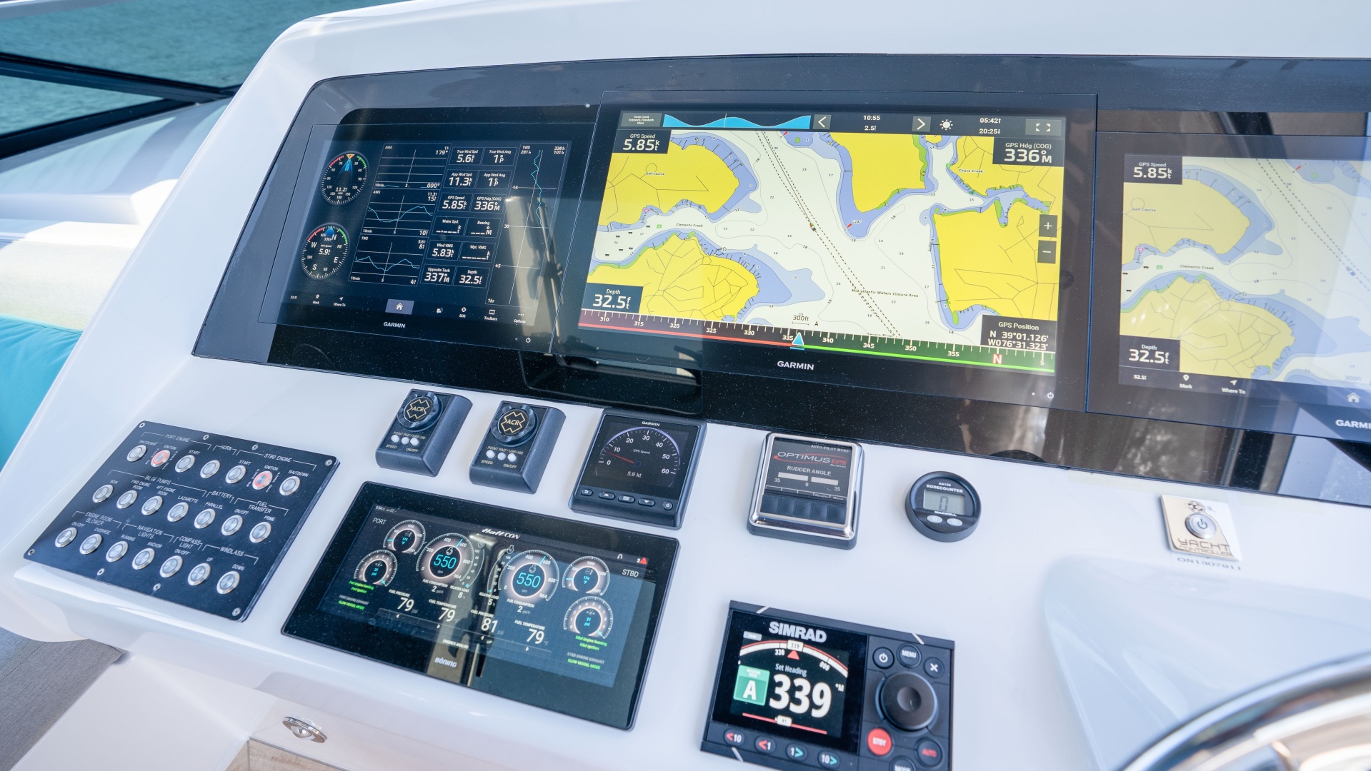 Hatteras M75 Panacera — Lovie - Photo 59