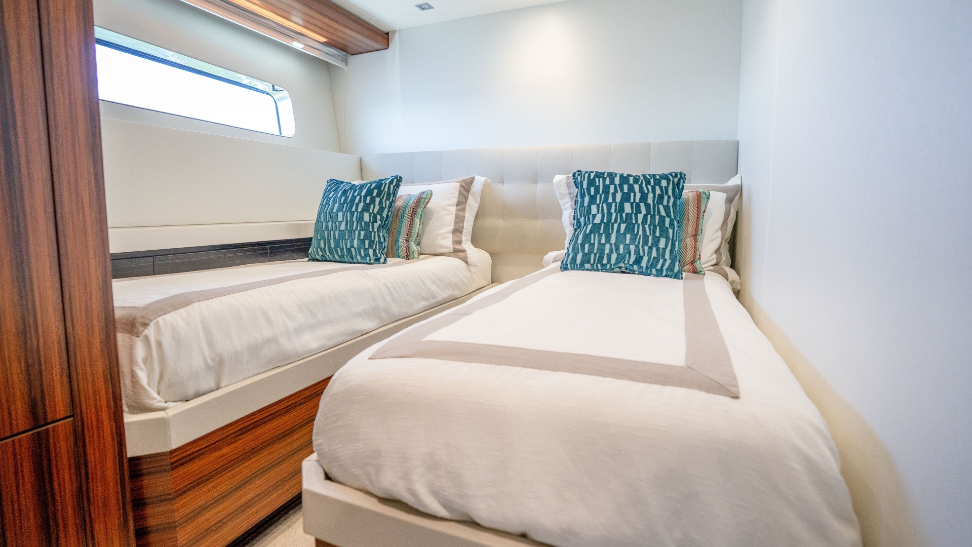 Hatteras M75 Panacera — Lovie - Photo 42