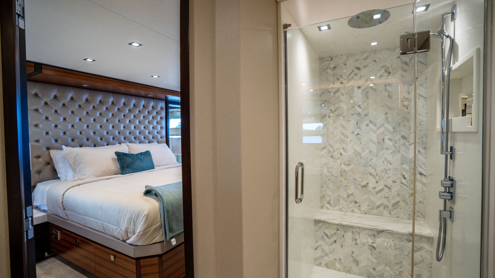 Hatteras M75 Panacera — Lovie - Photo 35