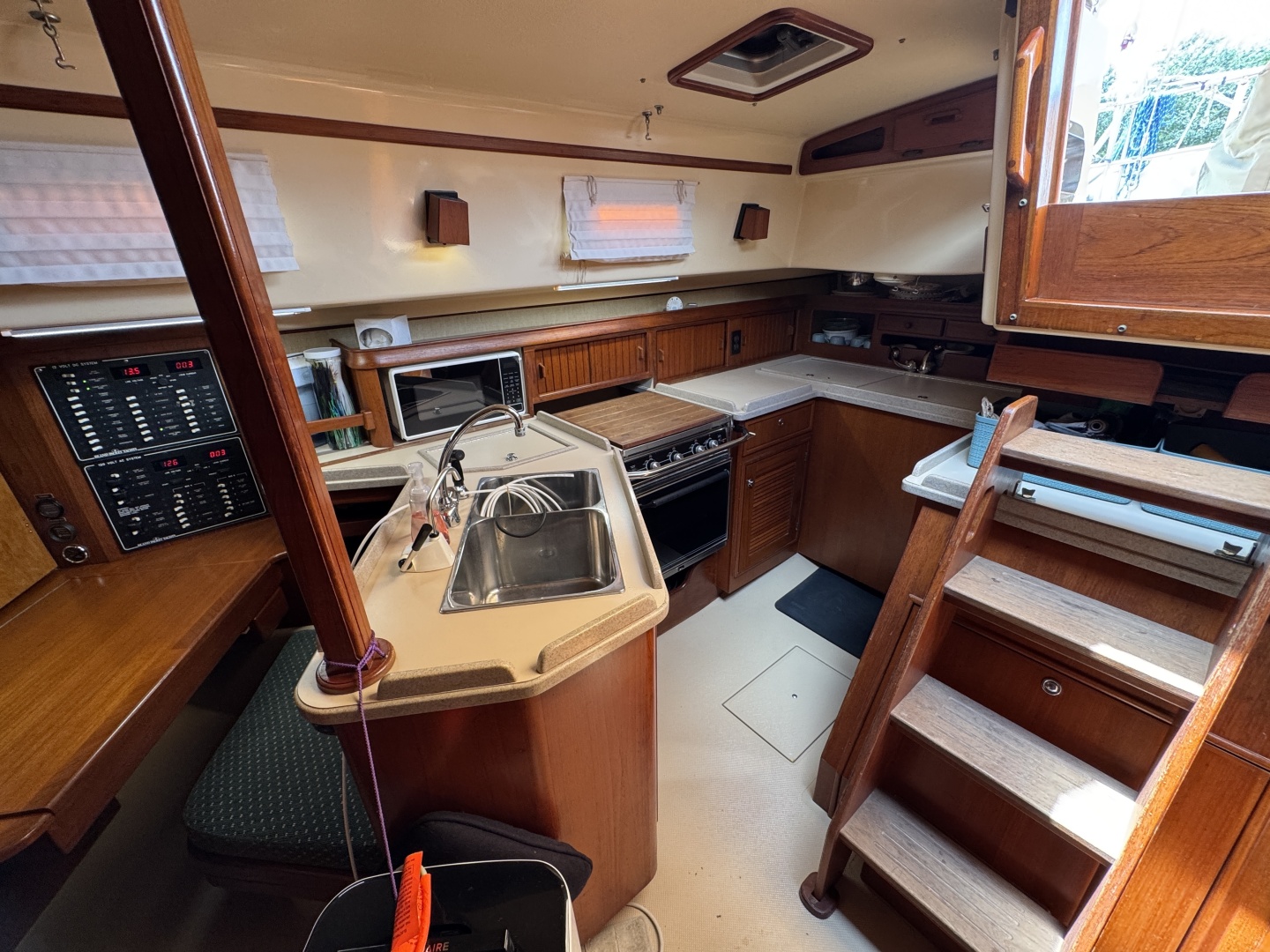 Island Packet 44 — Pelicano - Photo 36