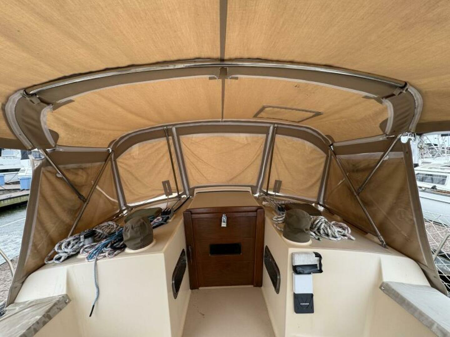1992 Island Packet 44