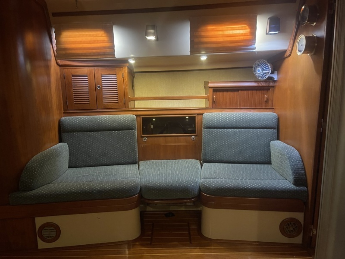 Pelicano 44ft Island Packet Yacht For Sale