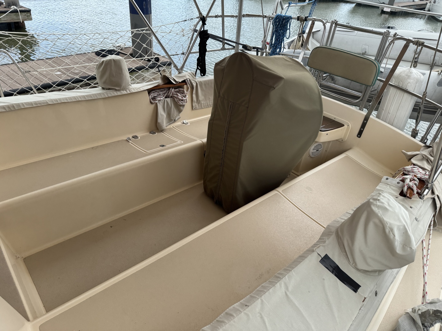 1992 Island Packet 44