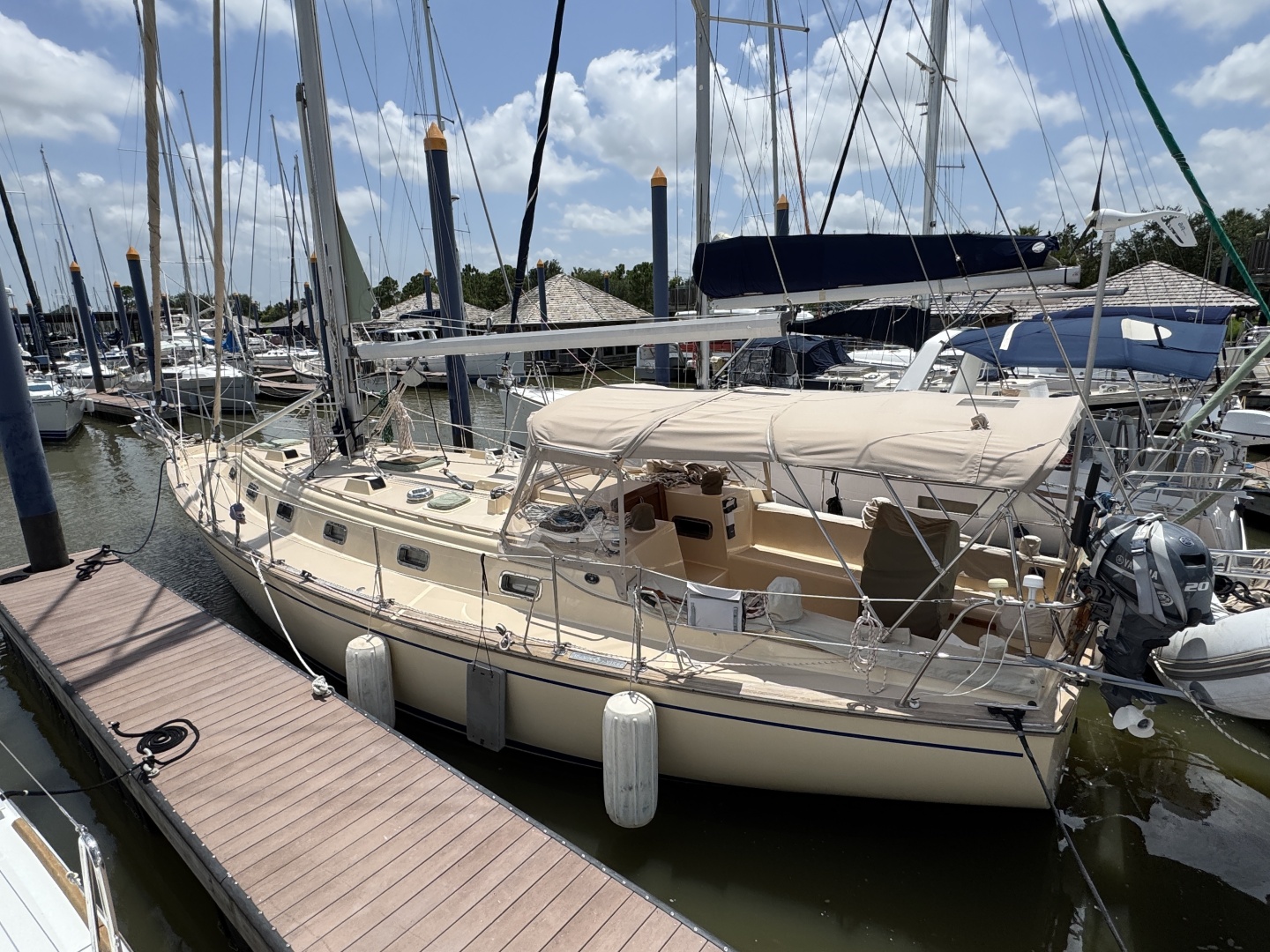 Island Packet 44 — Pelicano - Photo 3