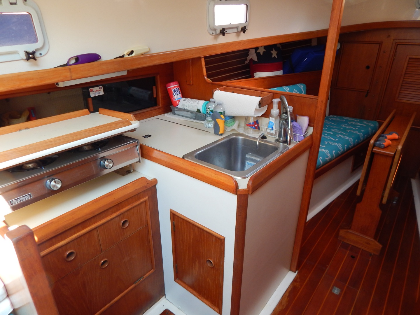 Encore 26ft Nonsuch Yacht For Sale