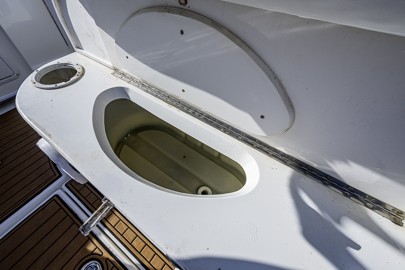 Chris s Consent 38ft Fountain Yacht For Sale Chris s Consent 38ft Fountain Yacht For Sale