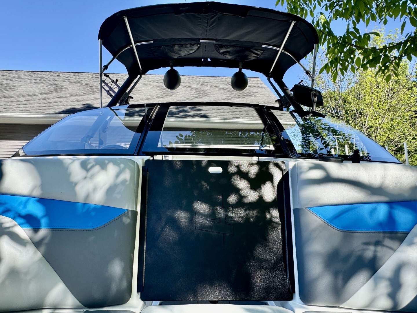 24ft Axis Yacht For Sale
