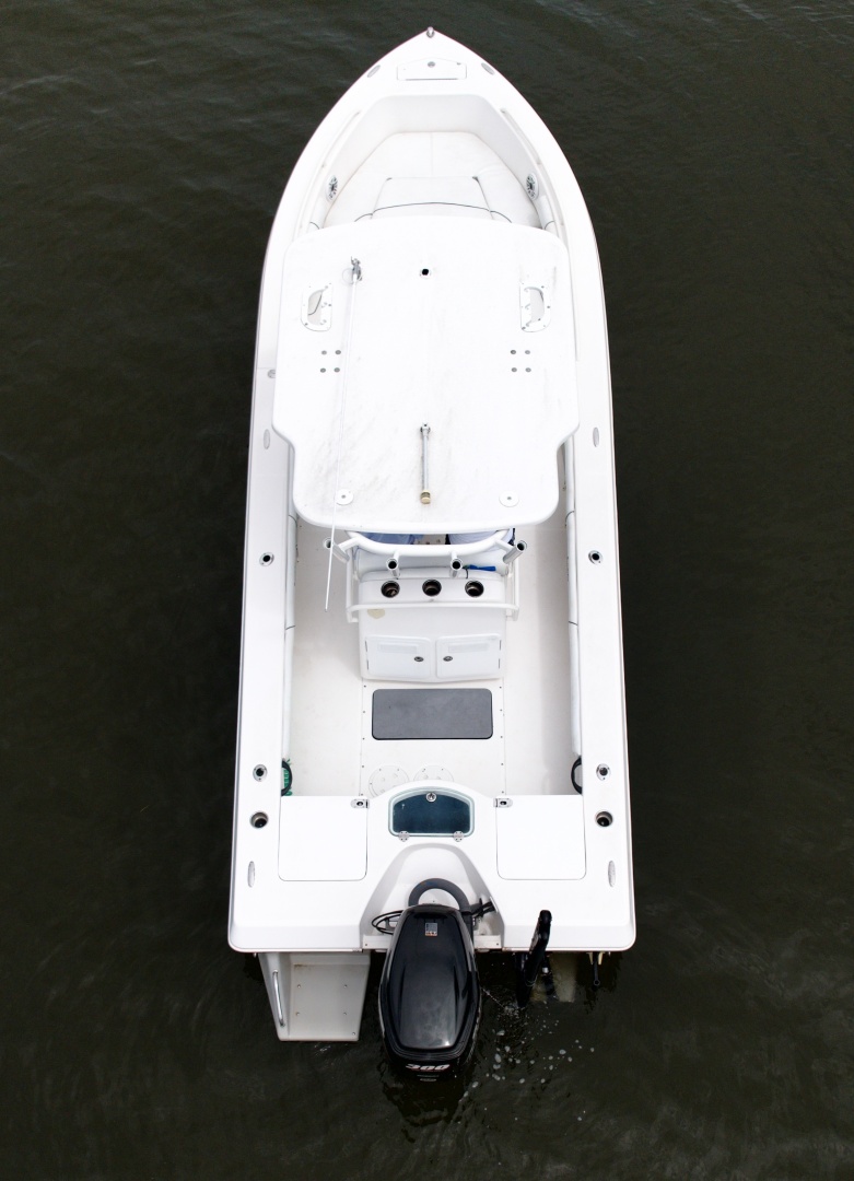 24ft Everglades Yacht For Sale