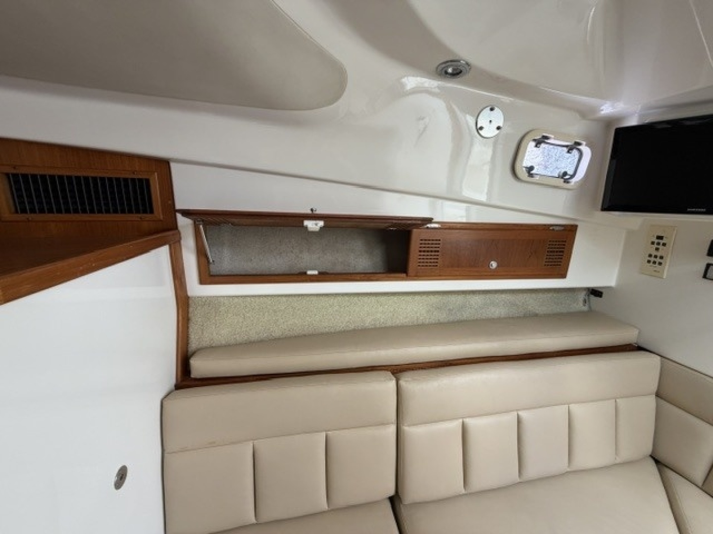 1996 Cabo 31 Express