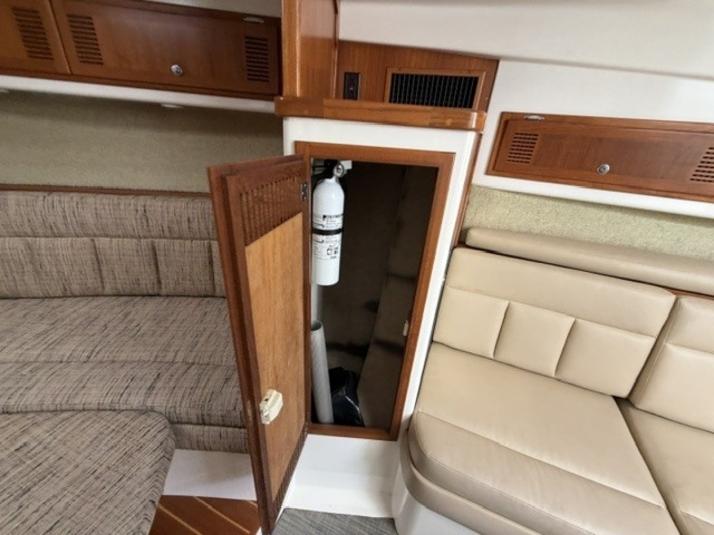 Judith A 31ft Cabo Yacht For Sale