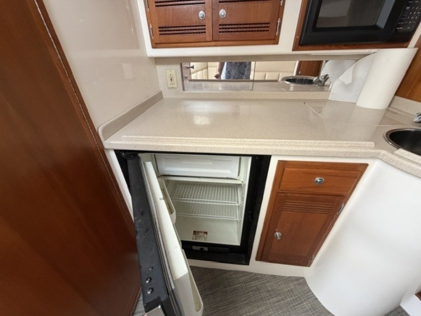 Judith A 31ft Cabo Yacht For Sale