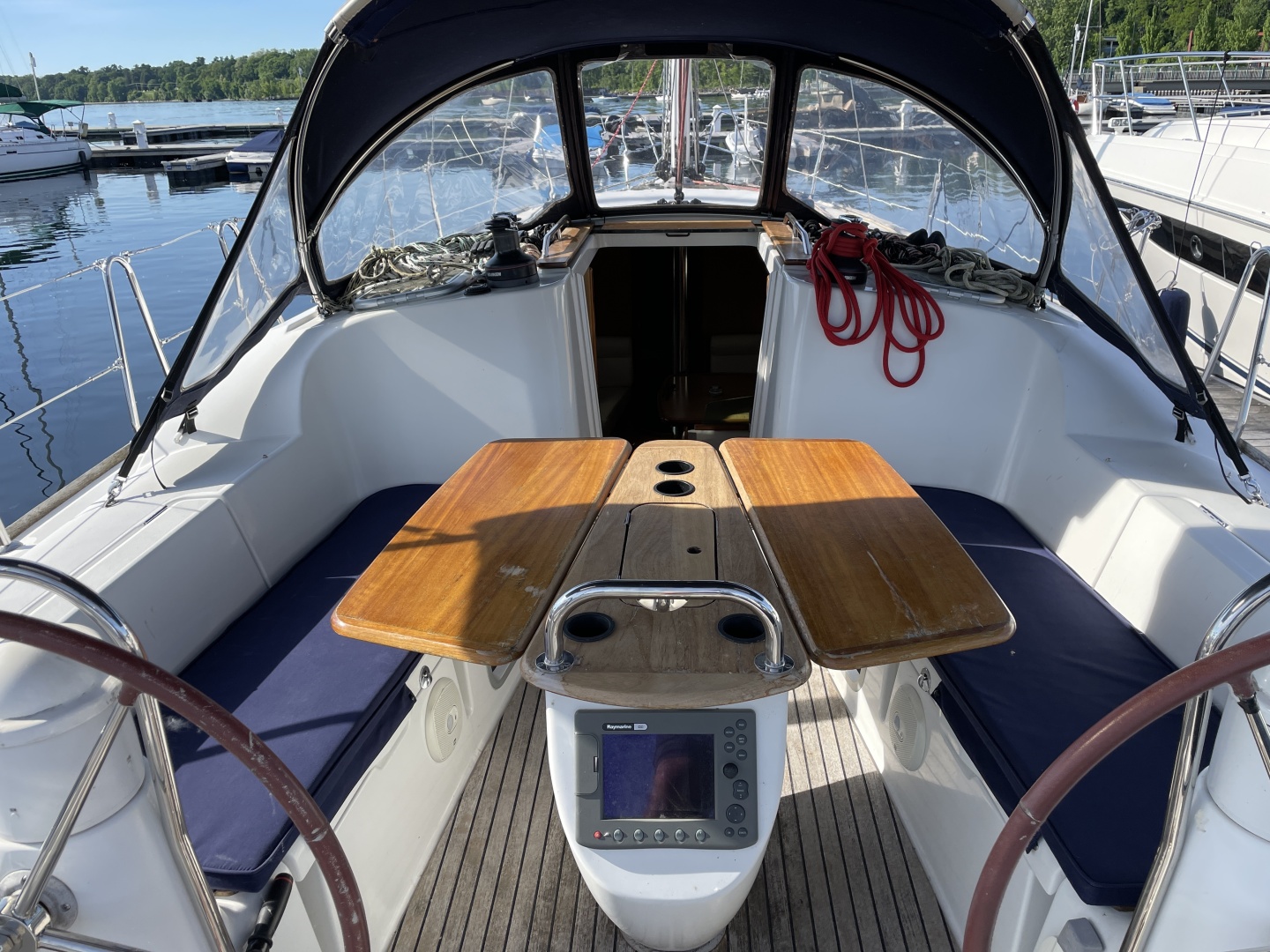 MOONSHINE 39ft Jeanneau Yacht For Sale