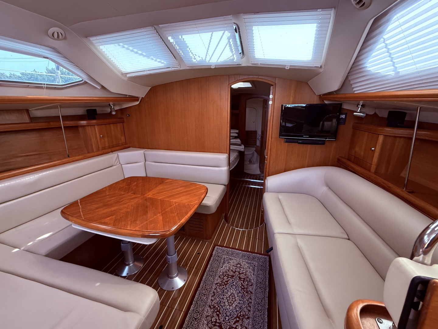 Morpheus II 41ft Hunter Yacht For Sale Morpheus II 41ft Hunter Yacht For Sale