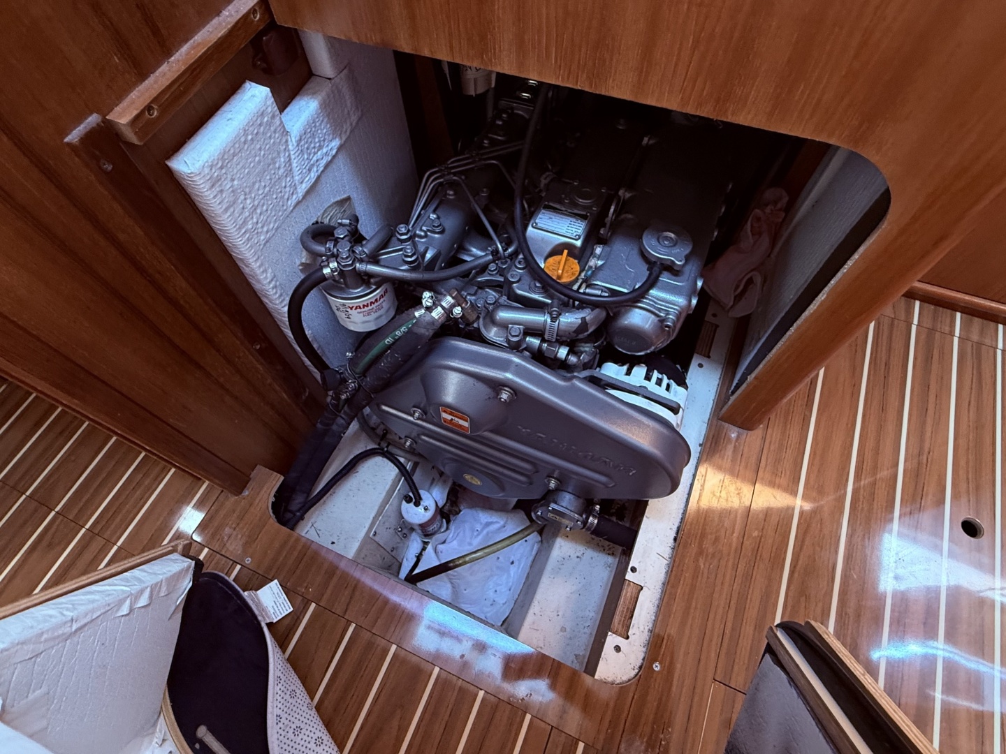 Morpheus II 41ft Hunter Yacht For Sale Morpheus II 41ft Hunter Yacht For Sale