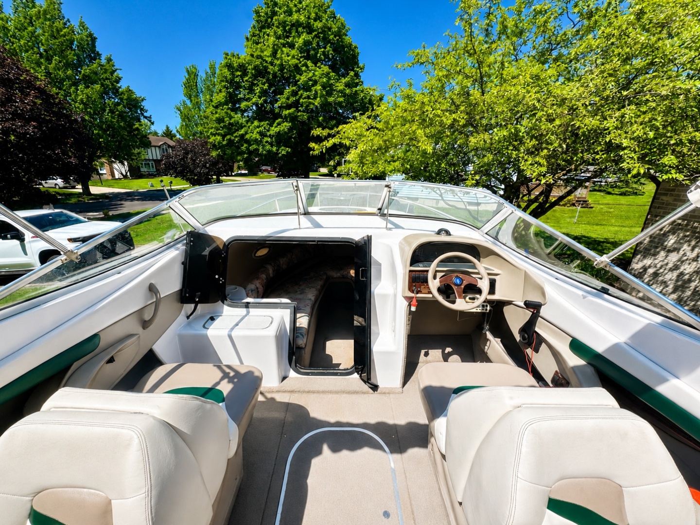 24ft Four Winns Yacht For Sale 24ft Four Winns Yacht For Sale