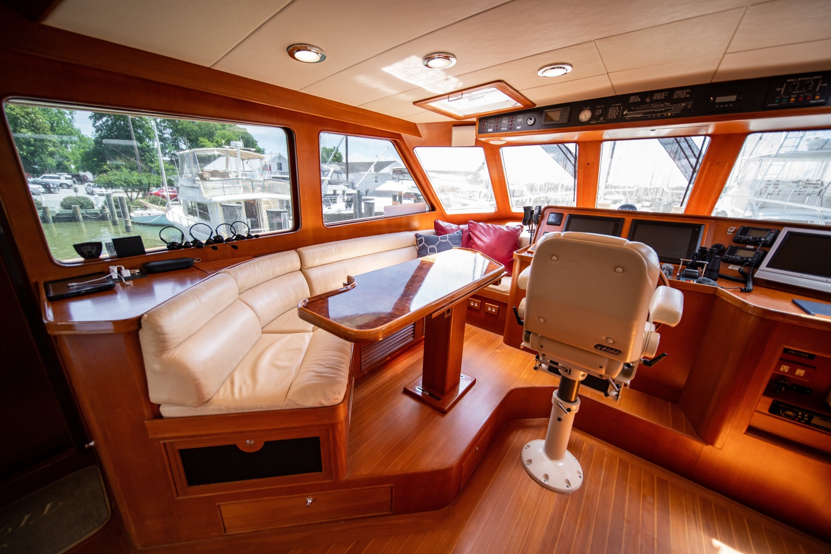 Marlow Explorer 65C — NO TIME - Photo 11