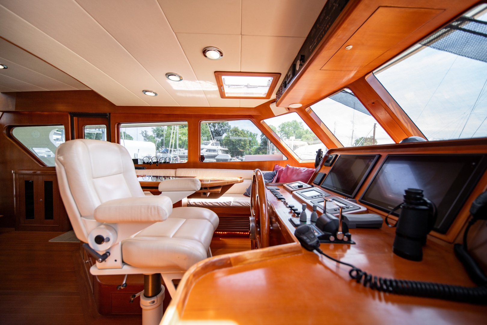 Marlow Explorer 65C — NO TIME - Photo 13