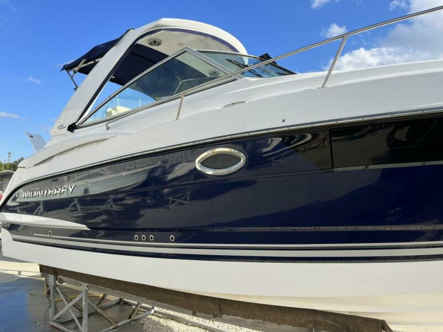 29ft Monterey Yacht For Sale 29ft Monterey Yacht For Sale