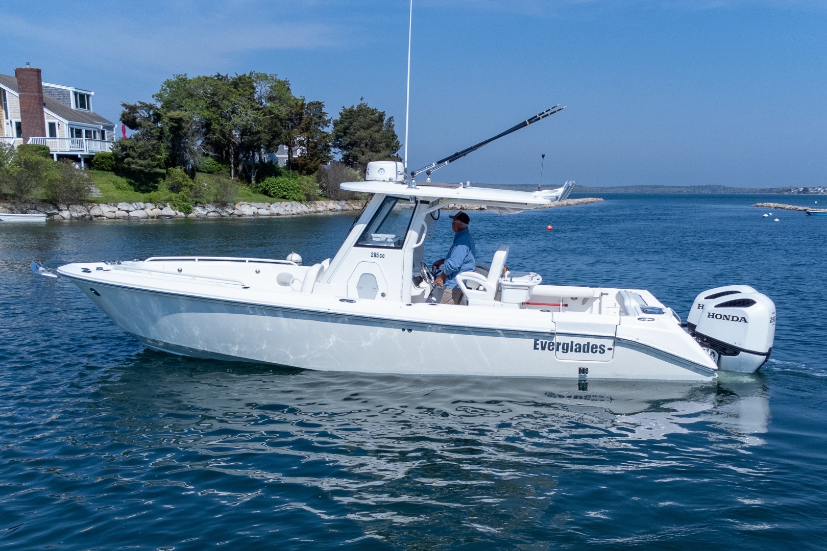 29ft Everglades Yacht For Sale