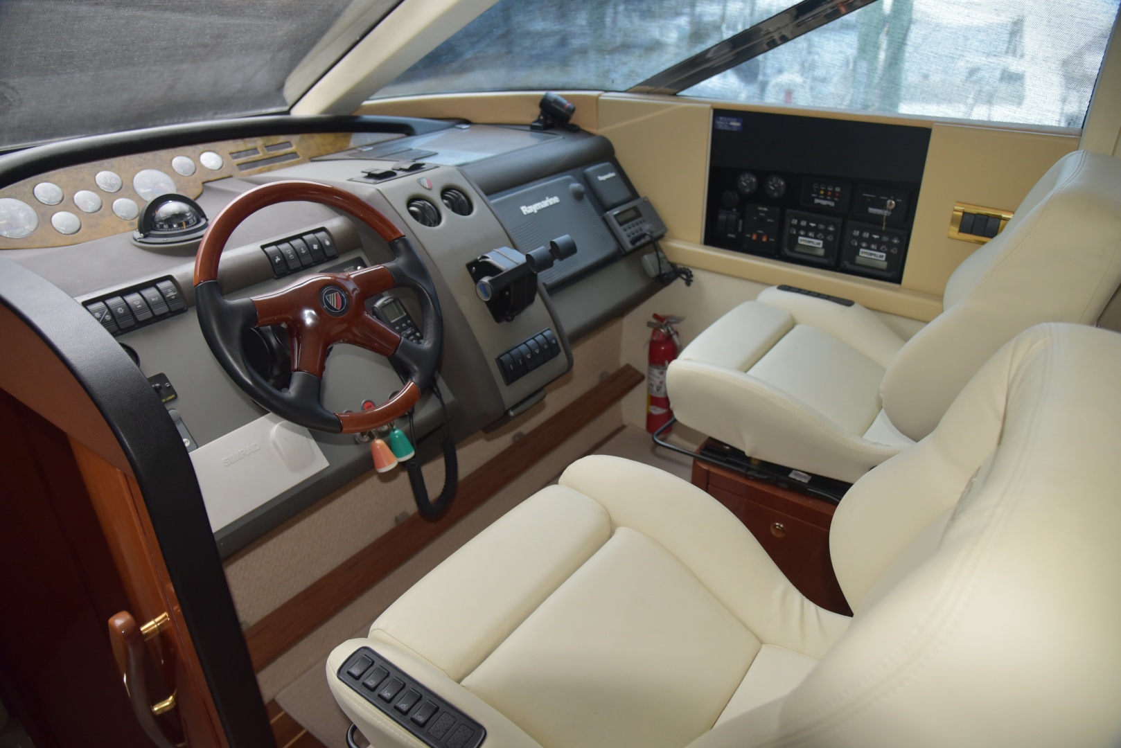 2002 Fairline Squadron 58