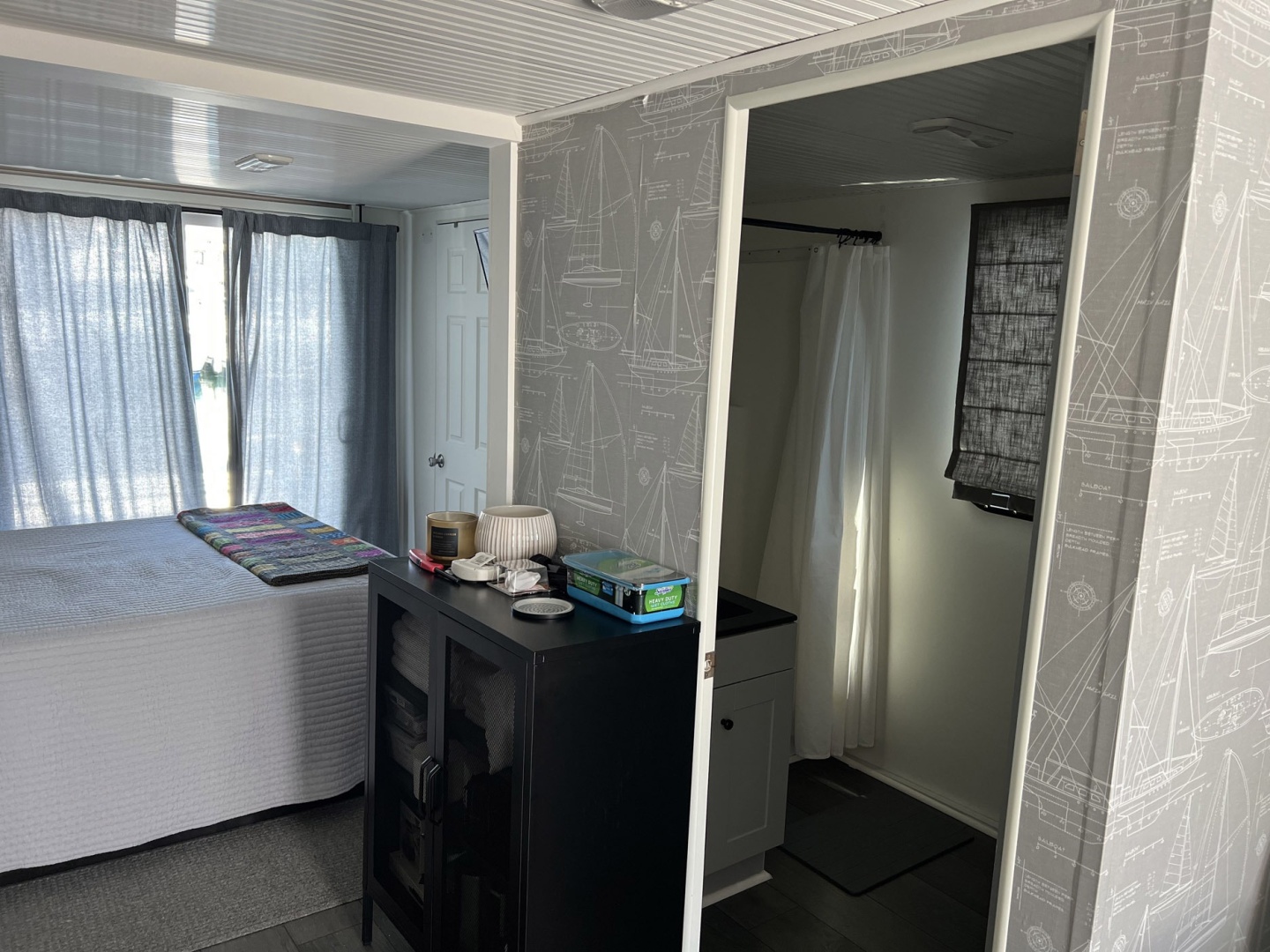2019 Catamaran Cruisers Houseboat