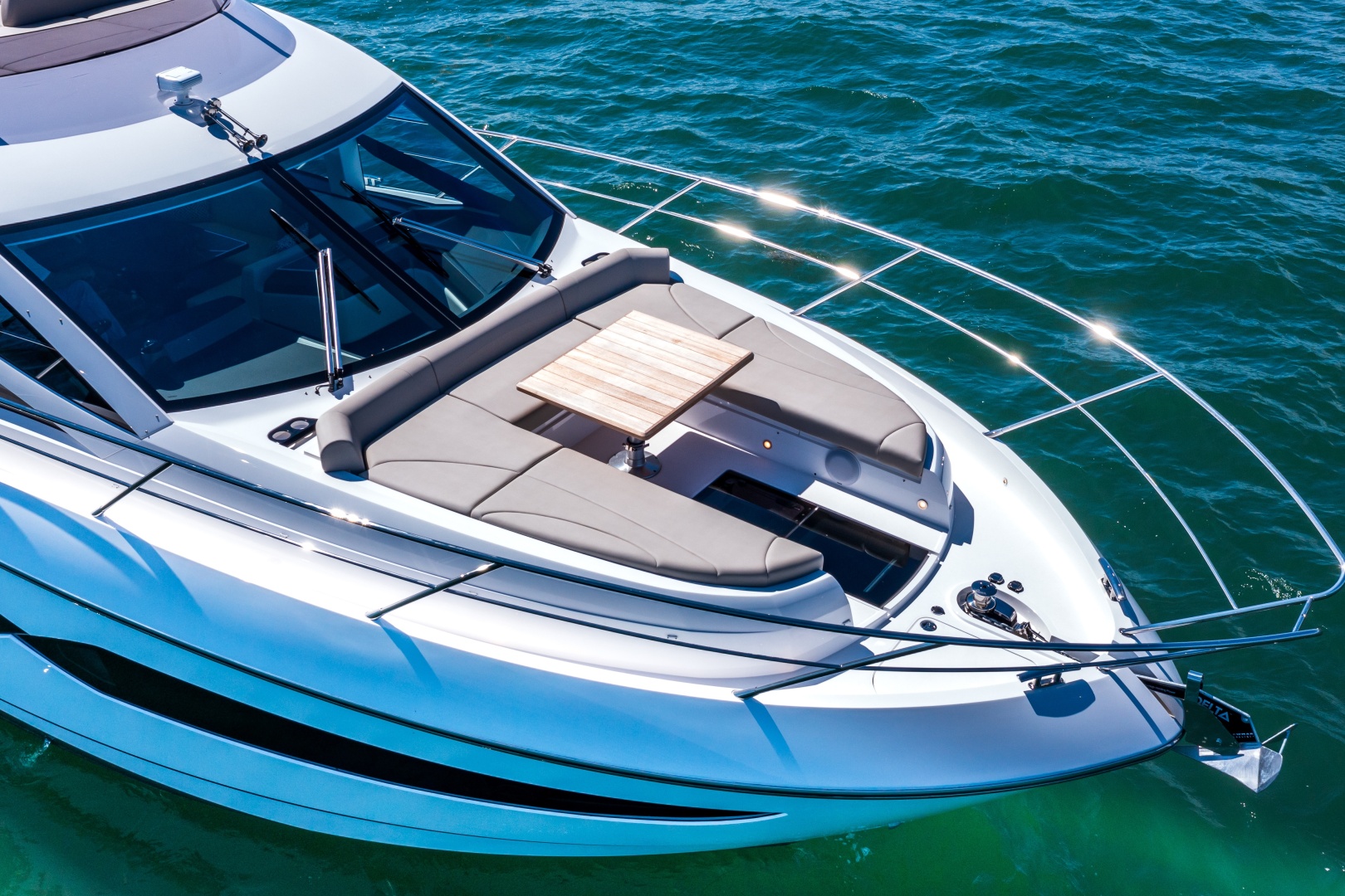2024 Sunseeker 55 Manhattan