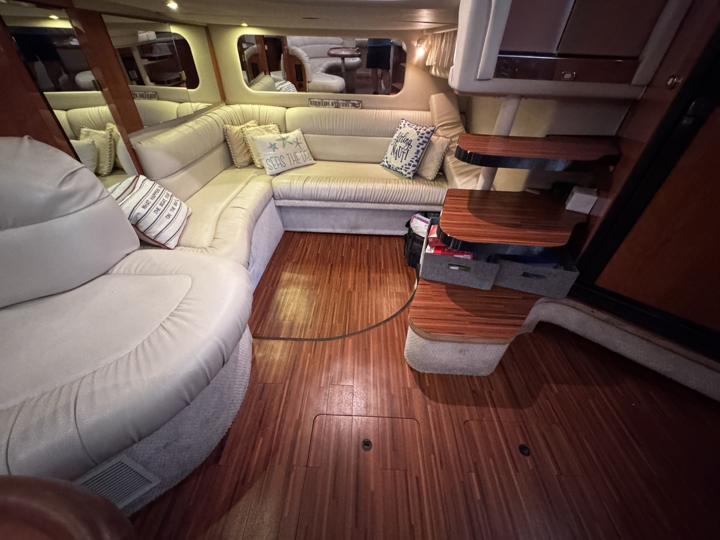 1999 Sea Ray 38 Sundancer