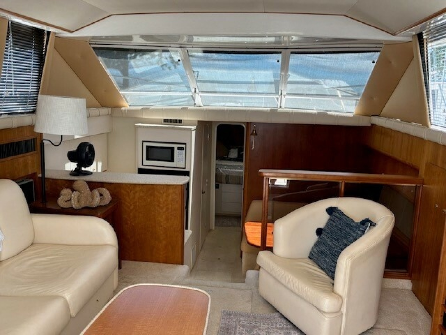 The Pesky Pelican 41ft Silverton Yacht For Sale The Pesky Pelican 41ft Silverton Yacht For Sale