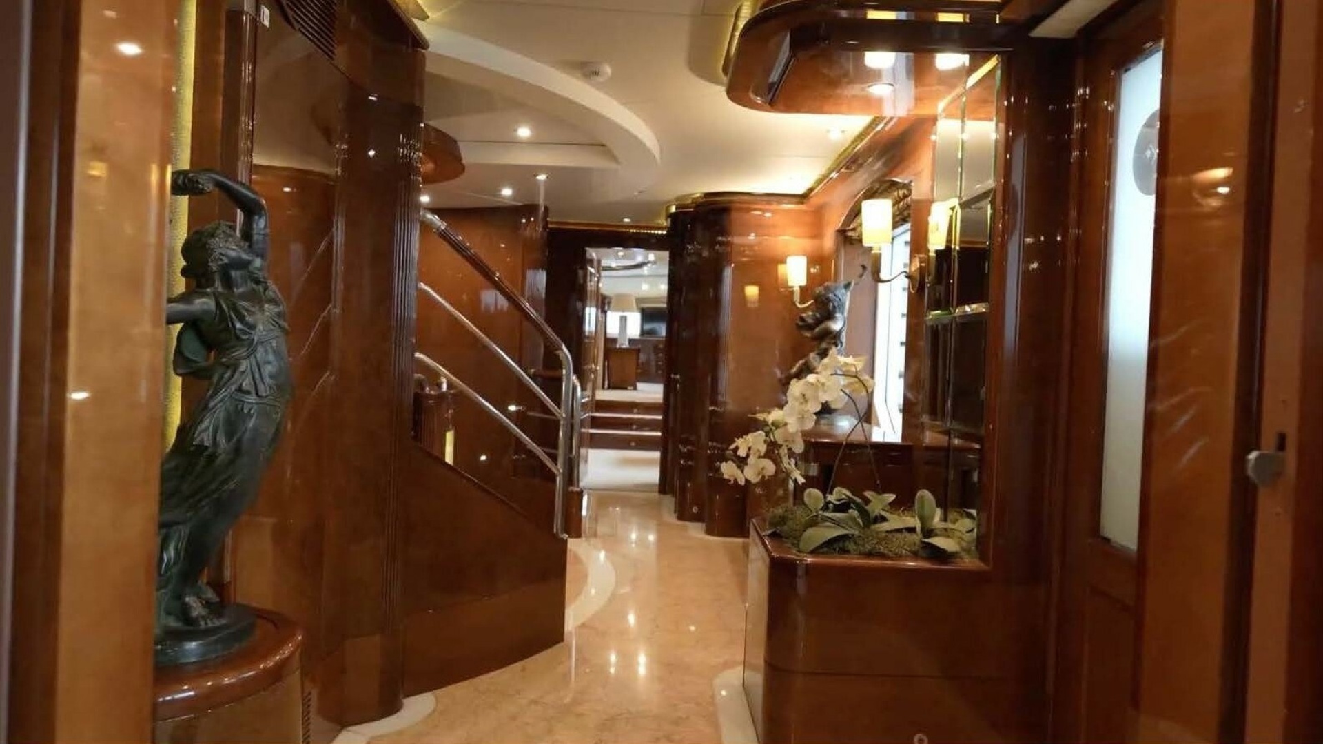 Domani 145ft Benetti Yacht For Sale