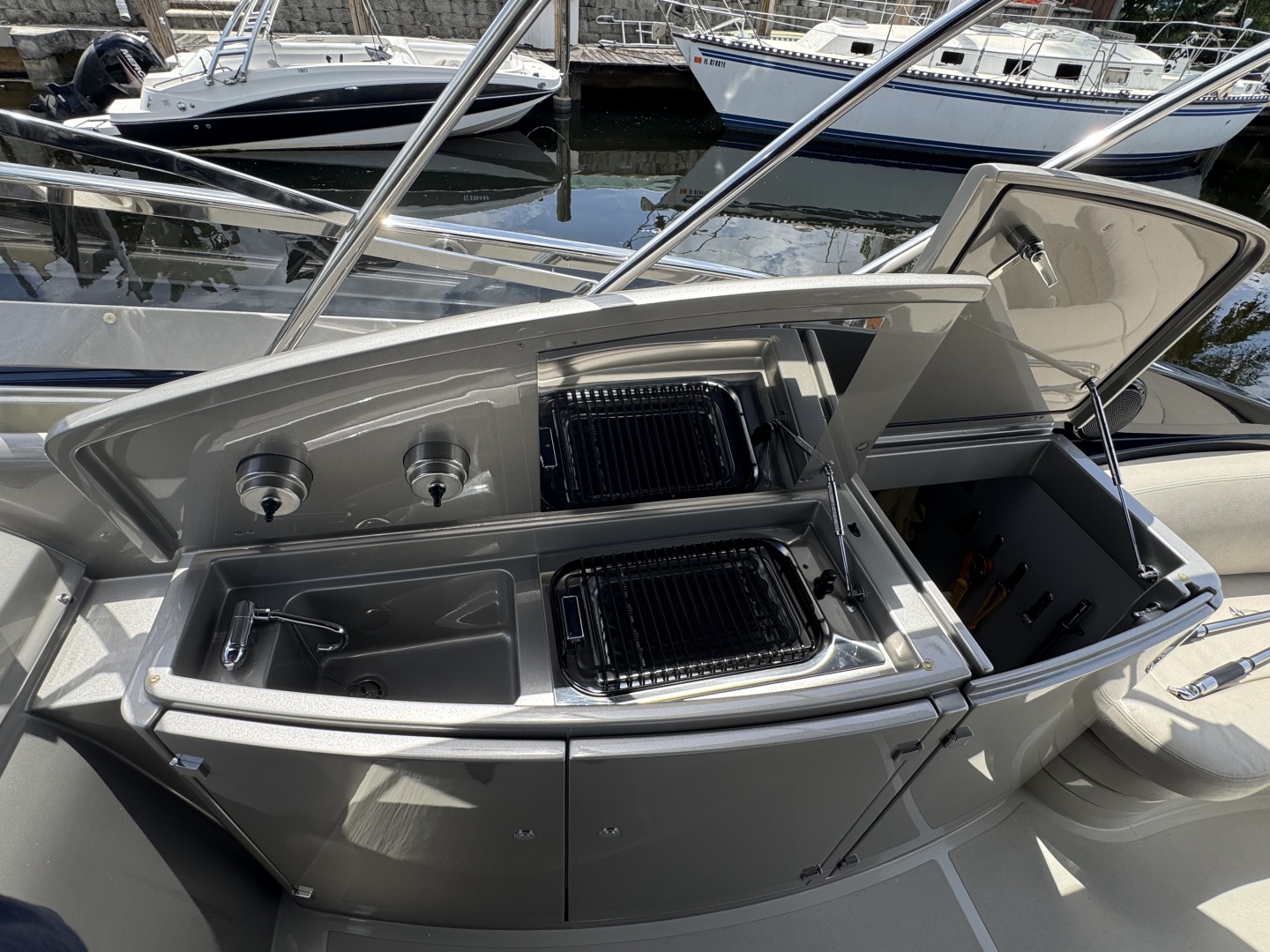2009 Riva 44 Rivarama