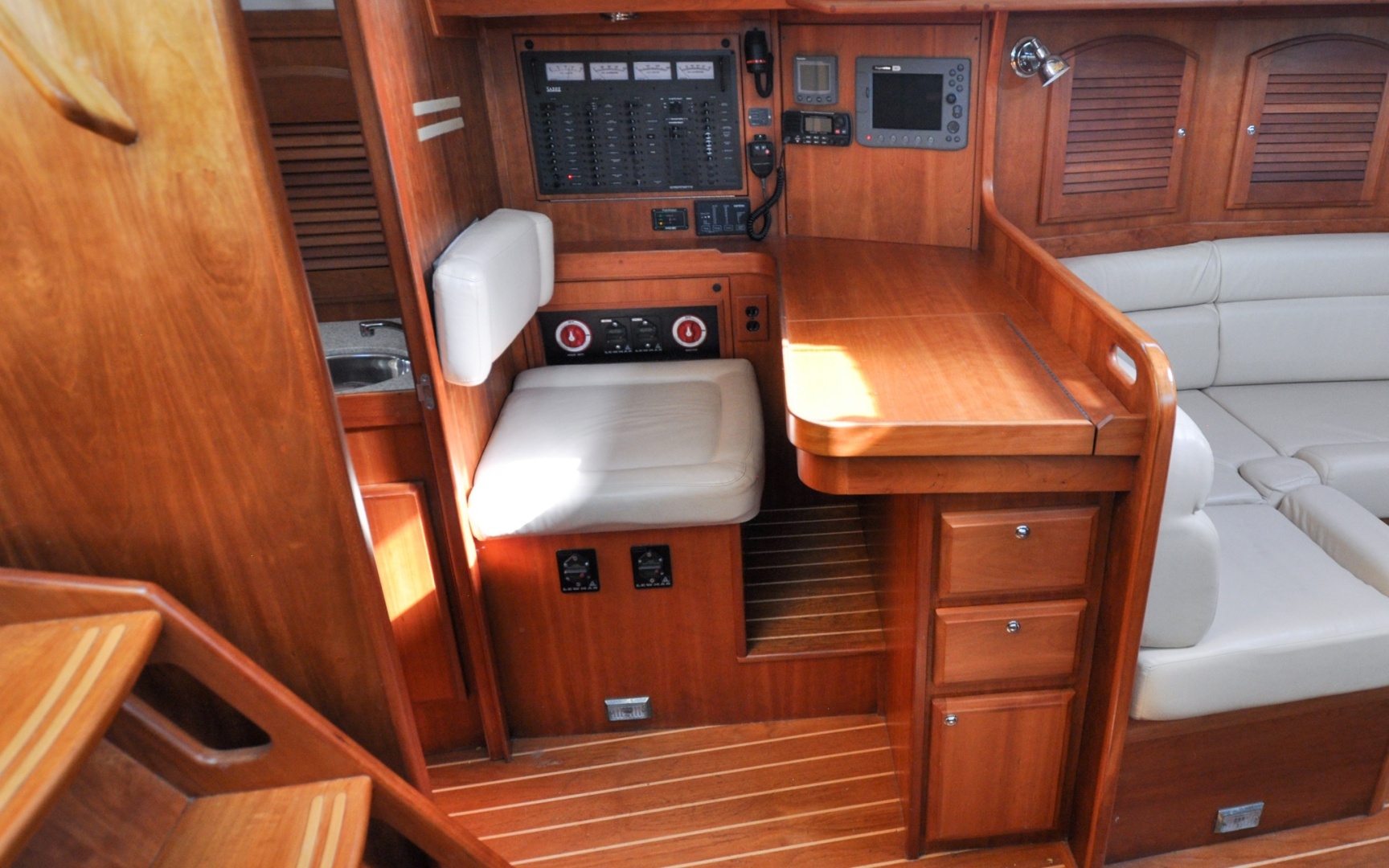 Jezebel 41ft Sabre Yacht For Sale