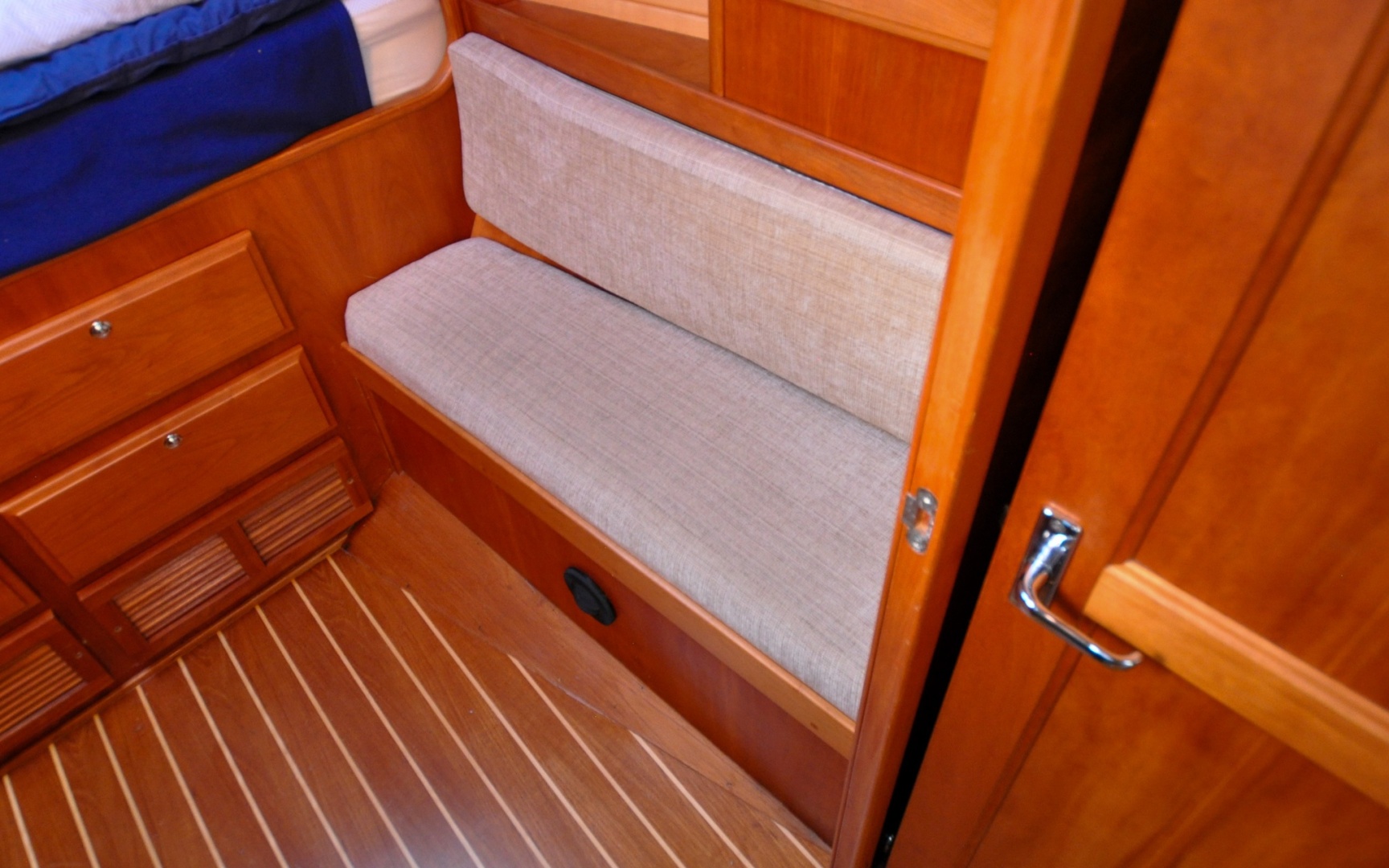 Jezebel 41ft Sabre Yacht For Sale