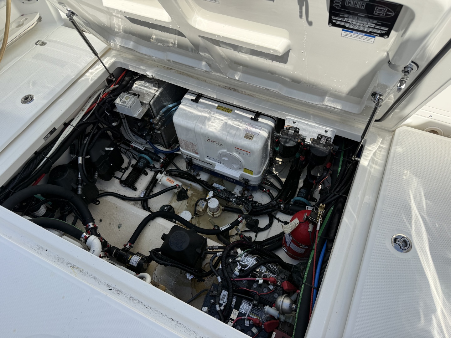 2016 Boston Whaler 