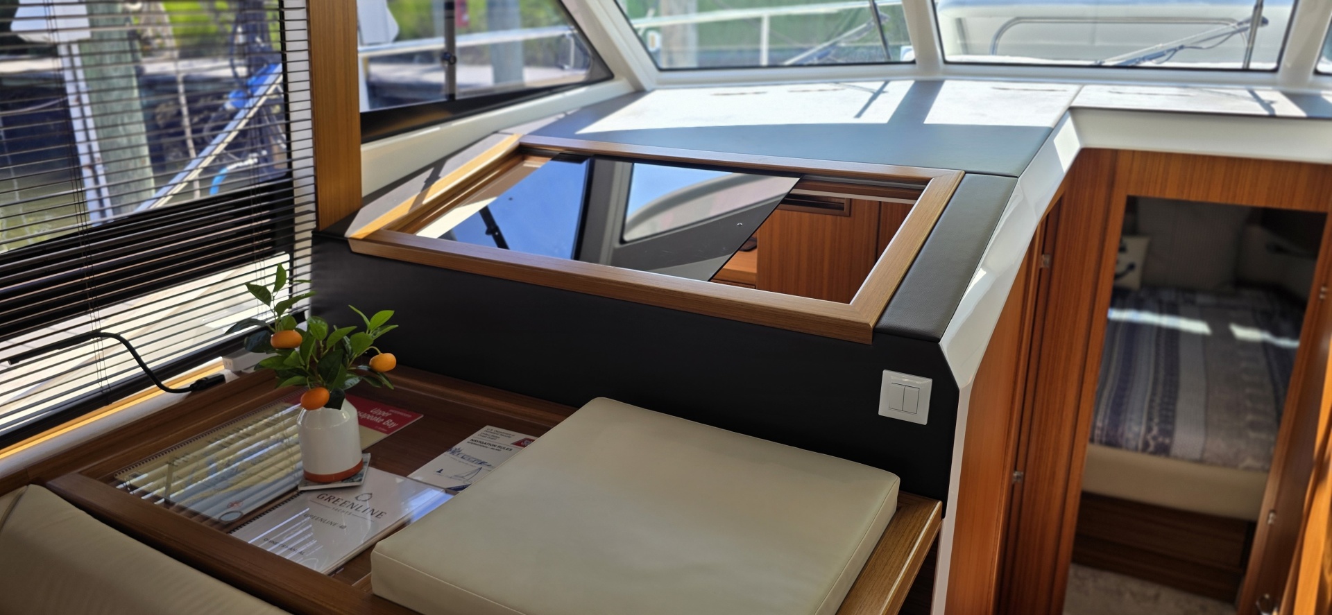 2023 Greenline 40 Hybrid