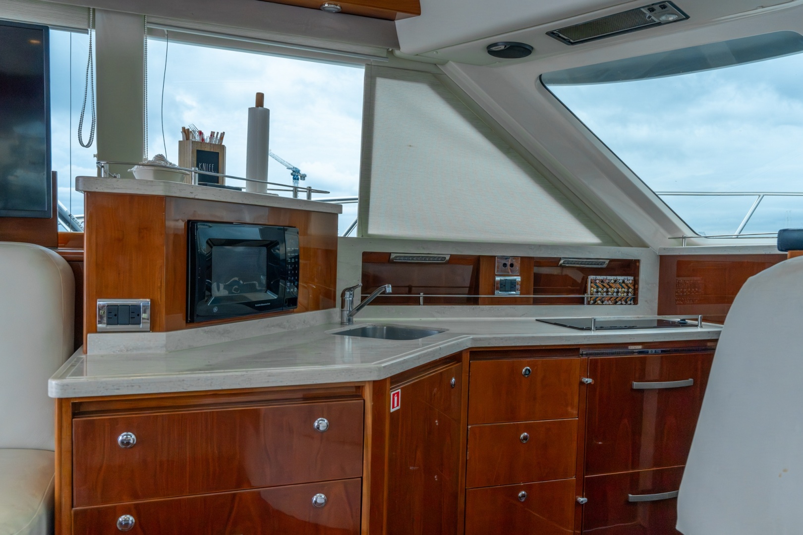 2011 Riviera 43 Open Flybridge