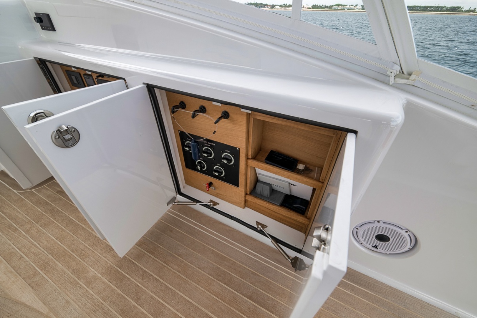 2024 Xcelerator Boatworks 40 Express