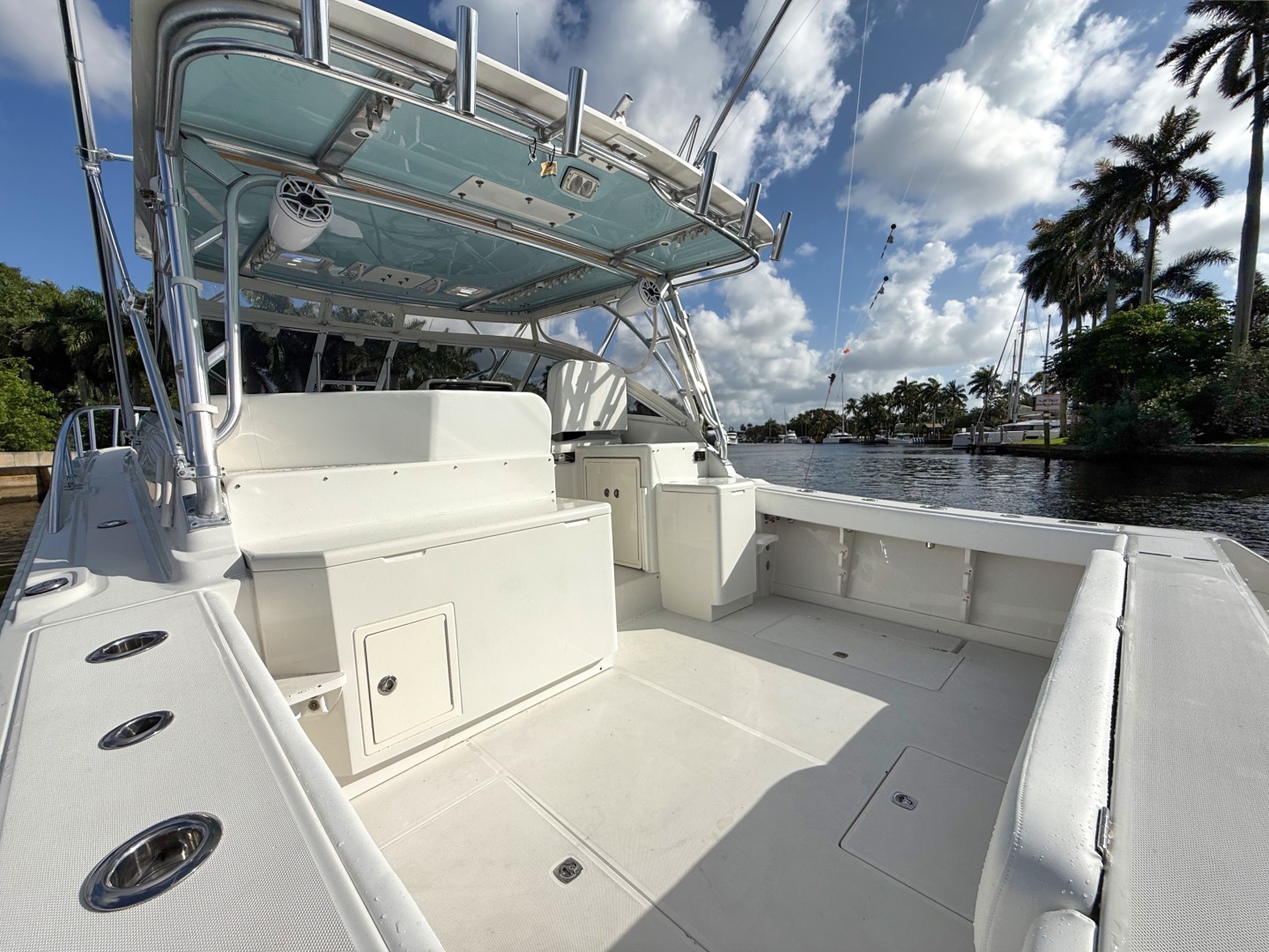 39ft Jupiter Yacht For Sale
