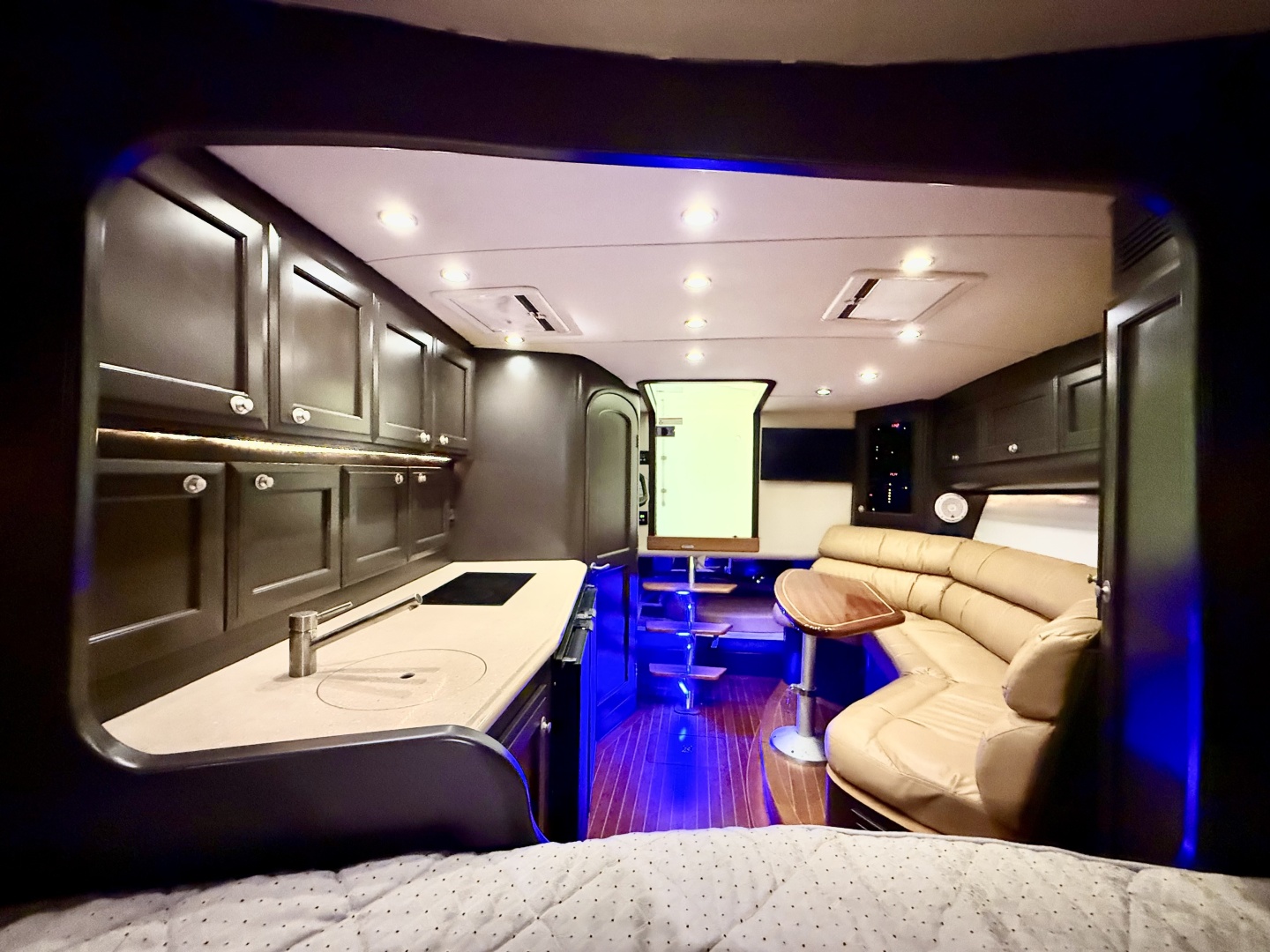39ft Jupiter Yacht For Sale