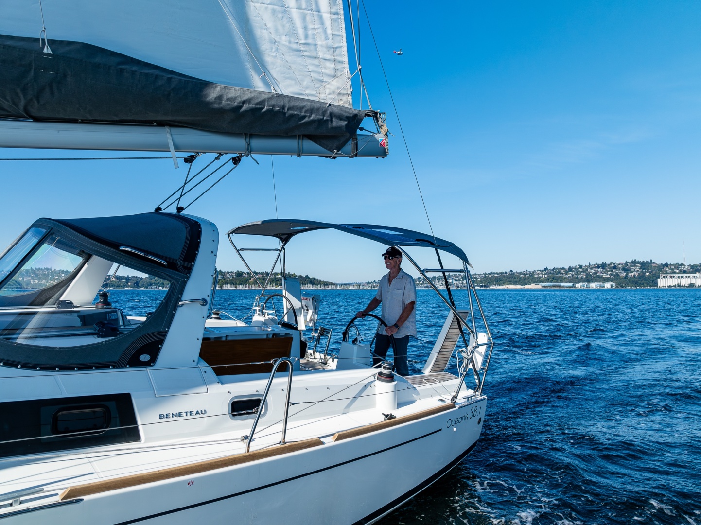 2021 Beneteau Oceanis 38.1