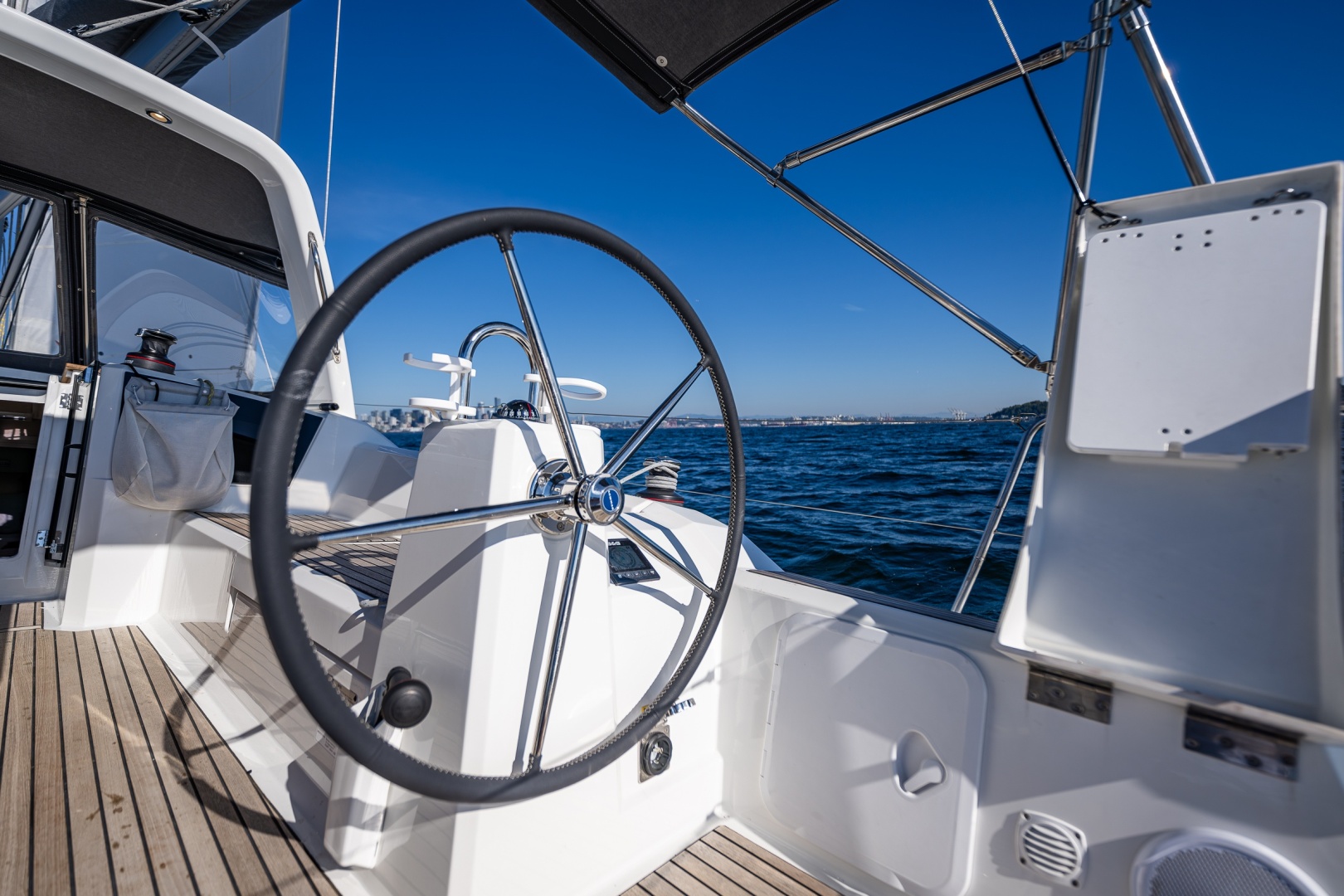 2021 Beneteau Oceanis 38.1